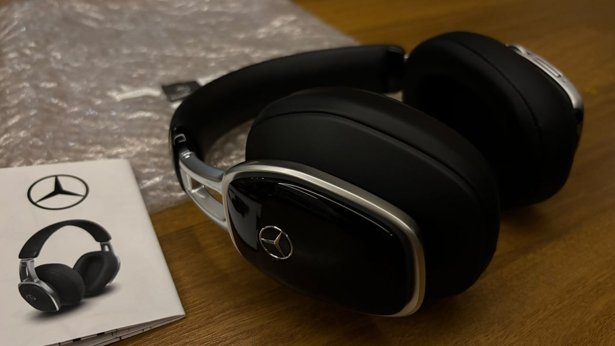 Mercedes-Benz Kulaküstü Bluetooth Kulaklık Piano Black